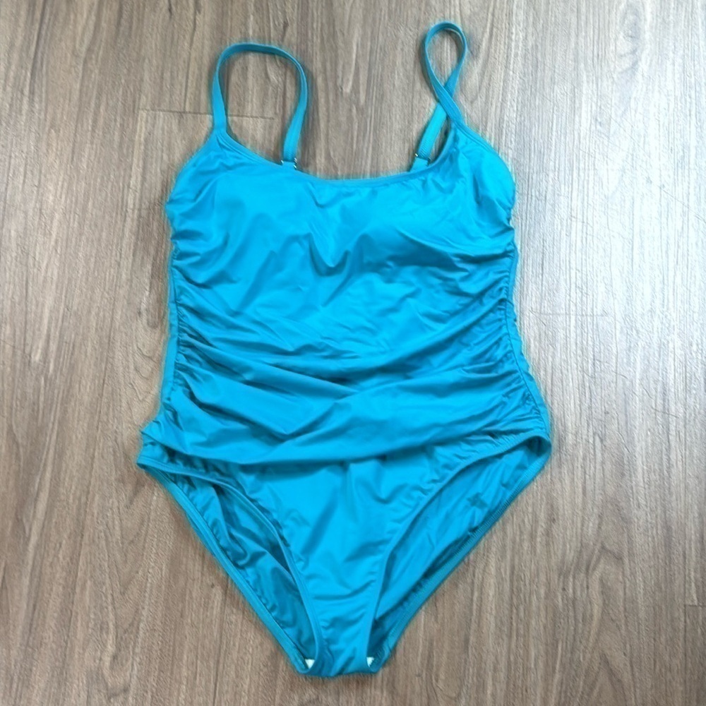NWT La Blanca Swimming Suit